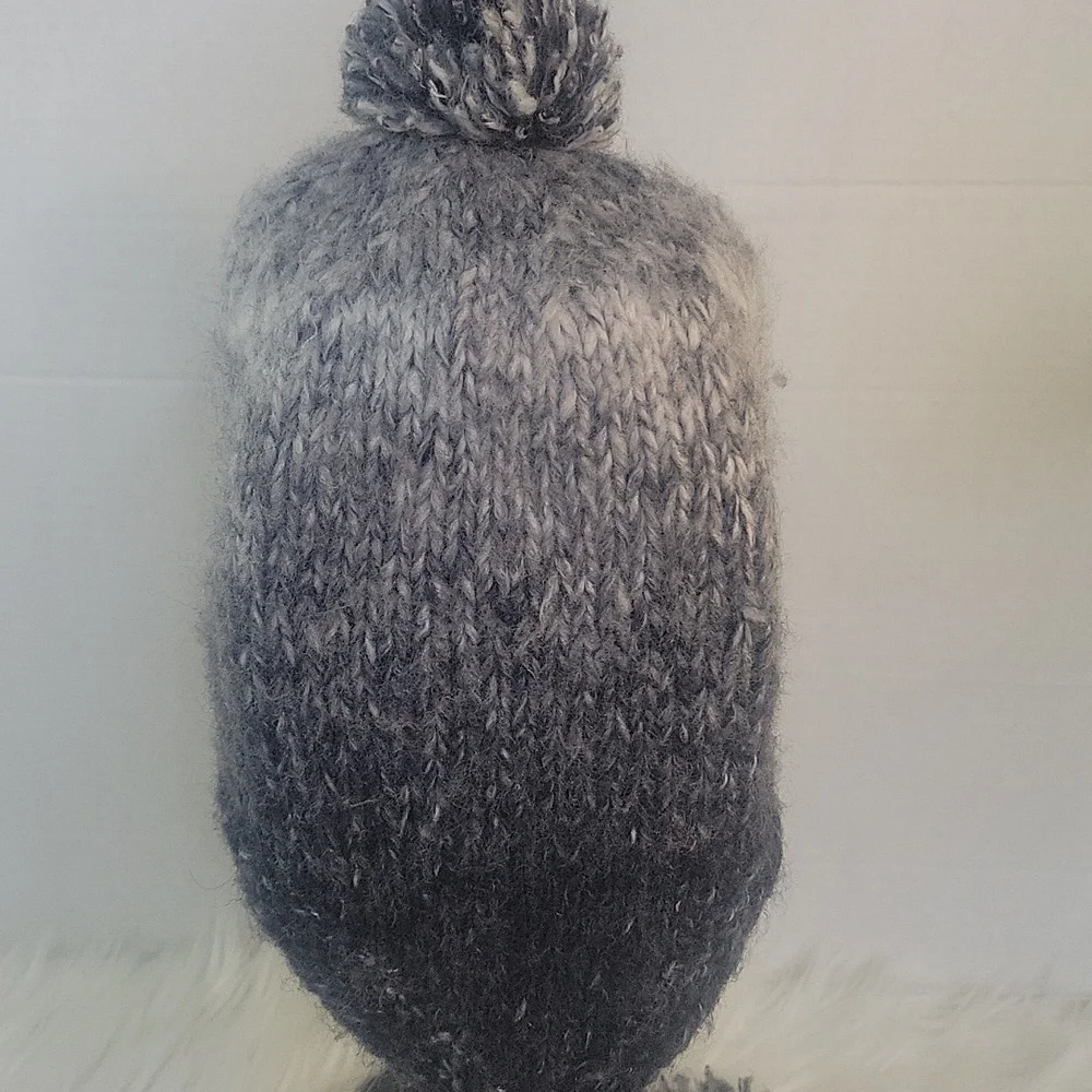 Turtle Fur Gray Knit Pom Winter Ear Flap‎ Hat Unisex OS